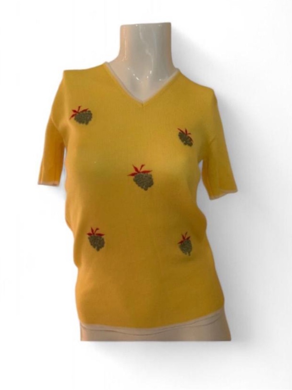 Vintage Joyce Sportswear Yellow Knit Top Embroidered Fruit V-Neck Short Sleeve